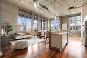 411 NW 1st Ave APT 701, Fort Lauderdale, FL 33301, Sold 06/29/22