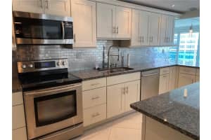 3430 Galt Ocean Dr APT 1002, Fort Lauderdale, FL 33308, Sold 06/24/22