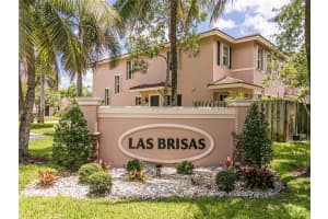 213 Las Brisas Cir, Weston, FL 33326, Sold 07/14/22