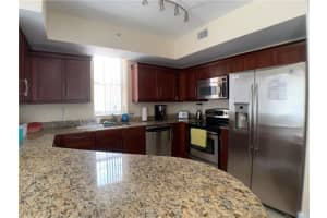 7275 SW 90th Way, Miami, FL 33156, Sold 08/03/22