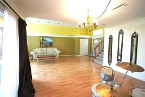 6340 NW 77th Ct, Parkland, FL 33067, Sold 07/28/22