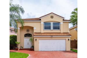 8431 SW 44th Pl, Davie, FL 33328, Sold 06/29/22