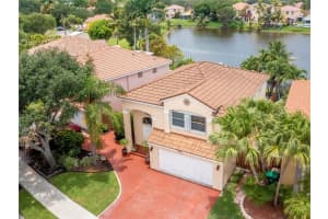 8431 SW 44th Pl, Davie, FL 33328, Sold 06/29/22
