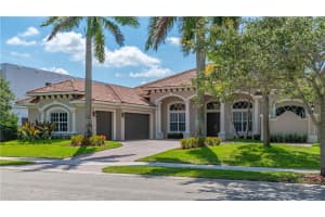 19020 Park Ridge St, Weston, FL 33332, Sold 08/03/22