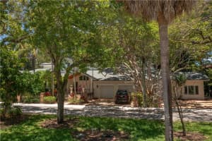 1409  Ponce De Leon Dr, Fort Lauderdale, FL 33316 Sold 05/01/23