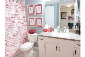 5035 Wiles Rd APT 302, Coconut Creek, FL 33073, Sold 07/07/22