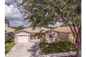 2380 SW 102nd Ave, Pembroke Pines, FL 33025, Sold 07/01/22
