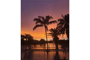 2380 SW 102nd Ave, Pembroke Pines, FL 33025, Sold 07/01/22