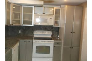 437  Golden Isles Dr   16e, Hallandale Beach, FL 33009 Sold 08/19/22