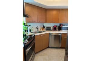 3111 N Ocean Dr APT 708, Hollywood, FL 33019, Sold 06/14/22