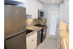 2731 NE 14th Street Cswy   512, Pompano Beach, FL 33062 Sold 09/12/22