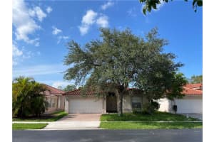 7483 Parkside Ln, Margate, FL 33063, Sold 06/27/22