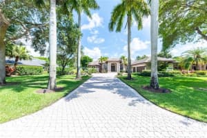 7601 N Cypresshead Dr, Parkland, FL 33067, Sold 07/26/22