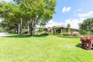 7601 N Cypresshead Dr, Parkland, FL 33067, Sold 07/26/22