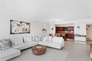 3850 Galt Ocean Dr APT 1904, Fort Lauderdale, FL 33308, Sold 08/29/22