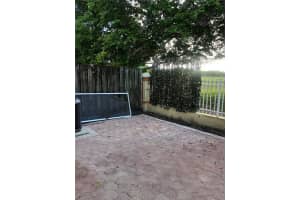 18049 NW 74th Ct, Hialeah, FL 33015, Sold 10/25/22