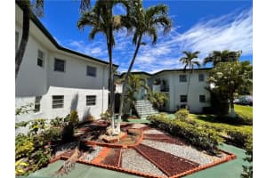 18706 NE 18th Ave APT 206, Miami, FL 33179, Sold 07/15/22