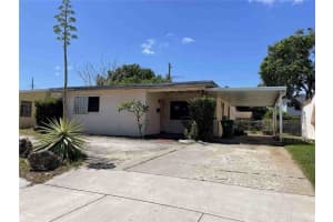1325 W 24th St, West Palm Beach, FL 33404, Sold 08/01/22