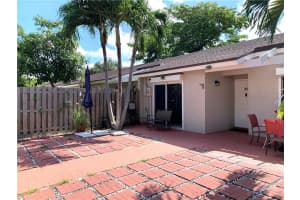 4940 E Lakes Dr, Pompano Beach, FL 33064, Sold 06/30/22