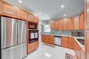 3925 NW 35th Ave, Lauderdale Lakes, FL 33309, Sold 06/30/22