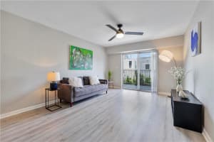 1000 Michigan Ave APT 209, Miami Beach, FL 33139, Sold 08/22/22