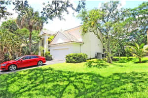 3703 High Pine Dr, Coral Springs, FL 33065, Sold 07/15/22
