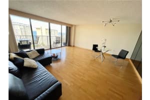 1450 Brickell Bay Dr APT 1214, Miami, FL 33131, Sold 08/08/22
