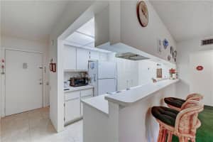 5228 NE 6th Ave #33a, Oakland Park, FL 33334, Sold 08/11/22