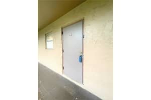 8401 Lagos De Campo Blvd, Tamarac, FL 33321, Sold 10/21/22