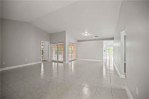 16332 SW 76th St, Miami, FL 33193 Sold 07/06/22
