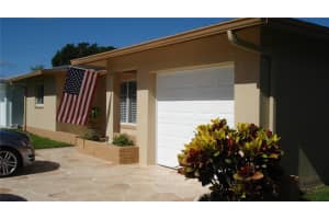 5607 NW 49th Ave, Tamarac, FL 33319 Sold 12/12/22