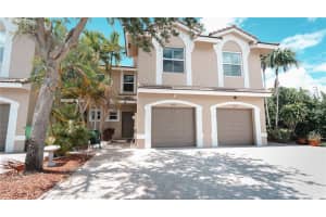 9009 NW 55th Ct, Sunrise, FL 33351, Sold 07/22/22