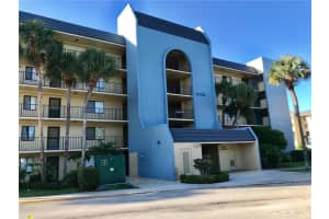 2788  Tennis Club Dr   305, West Palm Beach, FL 33417 Sold 10/19/22