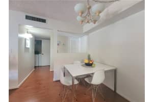 501 SE 8th St APT 104, Deerfield Beach, FL 33441, Sold 06/30/22