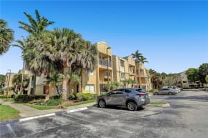 5760 Rock Island Rd APT 303, Tamarac, FL 33319, Sold 08/08/22