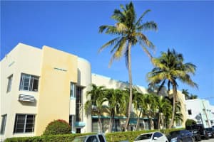 637 12th St APT 6, Miami Beach, FL 33139, Sold 08/18/22