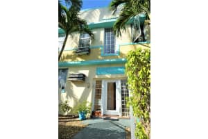 637 12th St APT 6, Miami Beach, FL 33139, Sold 08/18/22