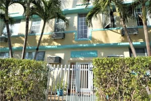 637 12th St APT 6, Miami Beach, FL 33139, Sold 08/18/22