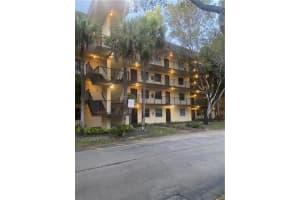 3361 NW 47th Terrace APT 223, Lauderdale Lakes, FL 33319, Sold 08/25/22