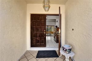 11081 Glenwood Dr, Coral Springs, FL 33065, Sold 07/22/22