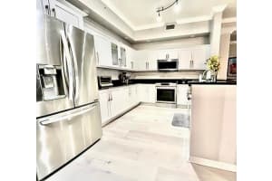 233 S Federal Hwy, Boca Raton, FL 33432, Sold 08/01/22