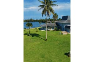 2309 Park Ln APT 314, Hollywood, FL 33021, Sold 09/12/22