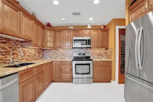 8520 NW 46th Dr, Coral Springs, FL 33067, Sold 07/19/22