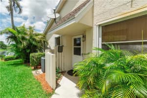 2083 Discovery Cir W #2083, Deerfield Beach, FL 33442, Sold 07/20/22