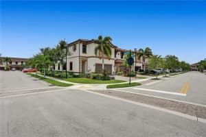 9598 Town Parc Cir N #9598, Parkland, FL 33076, Sold 06/27/22