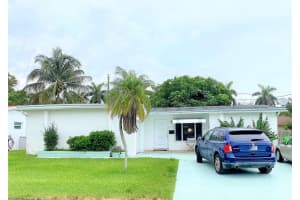 2420 NW 81st Terrace, Sunrise, FL 33322, Sold 09/16/22