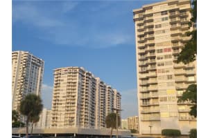 18031  Biscayne Blvd   304-S, Aventura, FL 33160 Sold 11/07/22