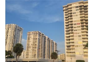 18031  Biscayne Blvd   304-S, Aventura, FL 33160 Sold 11/07/22