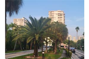 18031  Biscayne Blvd   304-S, Aventura, FL 33160 Sold 11/07/22