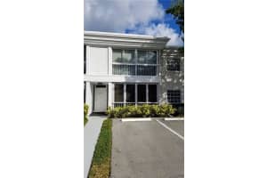 6517 Bay Club Dr APT 4, Fort Lauderdale, FL 33308, Sold 08/03/22